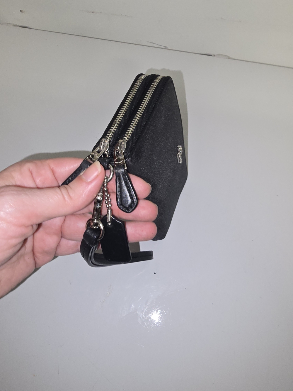 Coach Black Glitter Zip Wristlet Wallet with Gold Logo - Picture 9 of 9